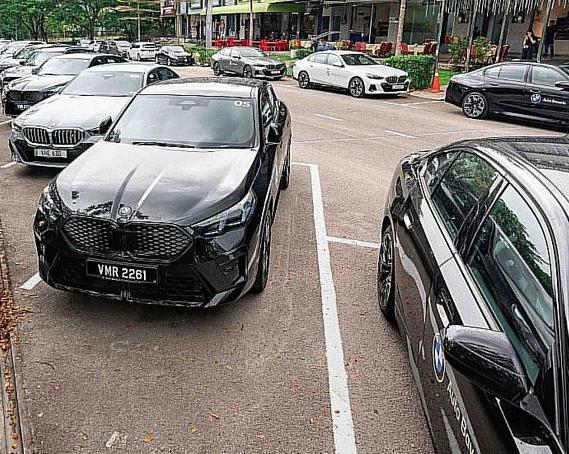 BMW Group лидирует в сегменте электромобилей премиум
