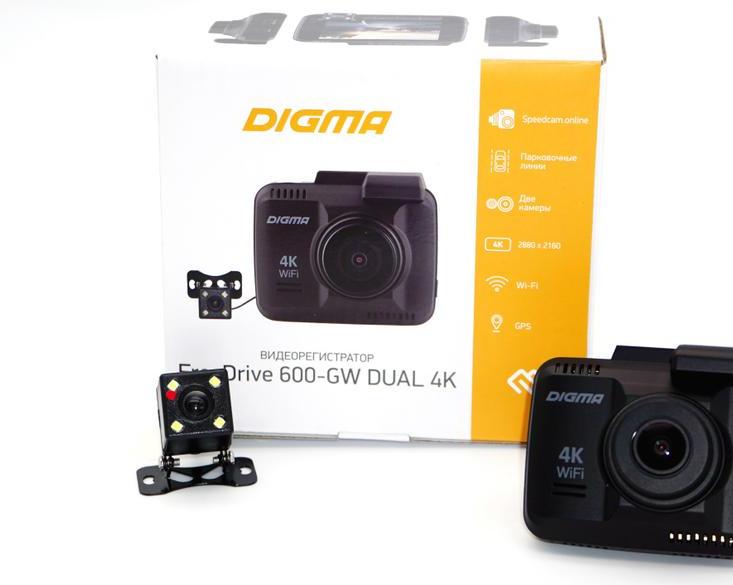 Видеорегистратор Digma FreeDrive 600