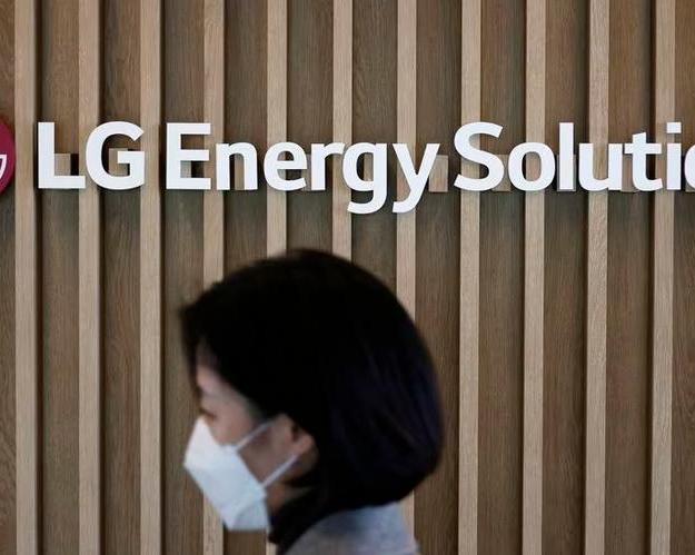 Спрос на аккумуляторы компании LG Energy Solution в 2024 году будет снижаться